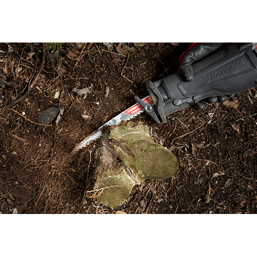 48-00-5332 - 9" 3 TPI The AX™ with Carbide Teeth for Pruning & Clean Wood SAWZALL® Blade