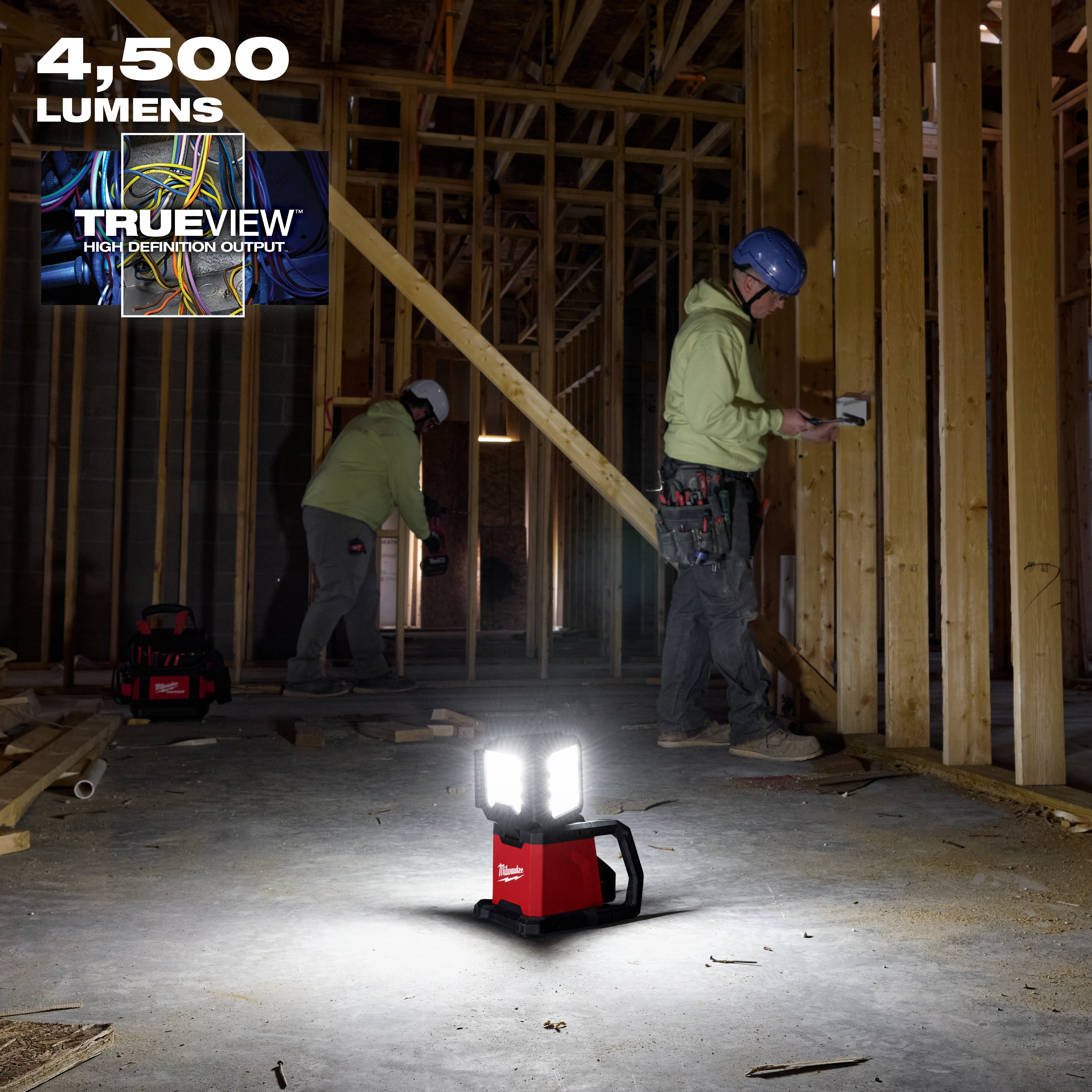 M18™ ROVER™ Dual Power Triple-Panel Flood & Area Light